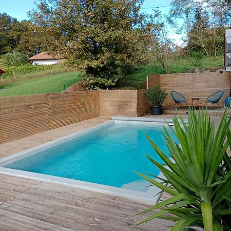 Piscine Villa Urt