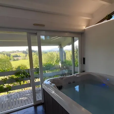 Piscine Villa Urt